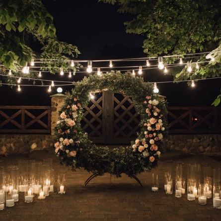 Decorations & Lighting